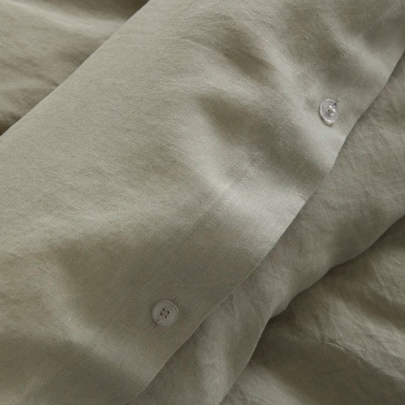 Quince European Linen Duvet Cover Set Queen - Picture 3 of 4